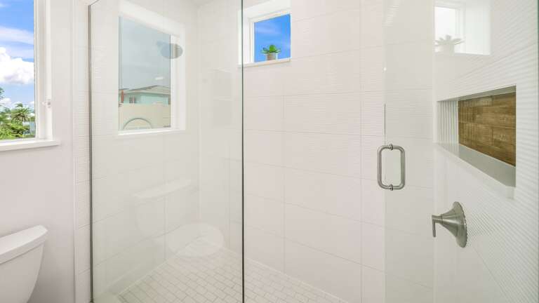 Master Bedroom - En-Suite Bathroom - Large Walk-in Shower