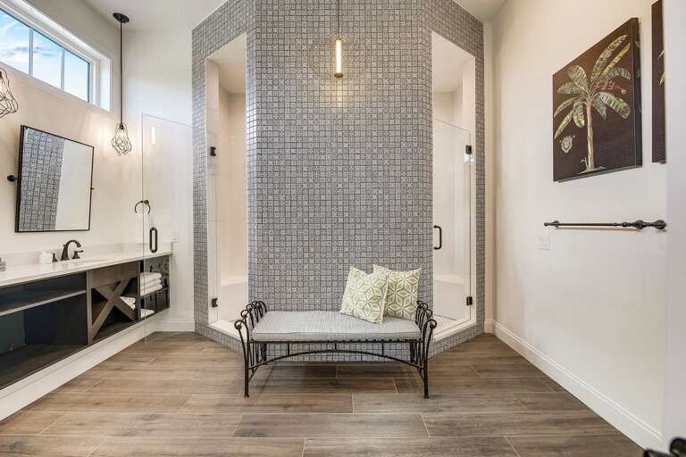 Master Bedrrom 1 - En Suite Bath w. Dual Showers