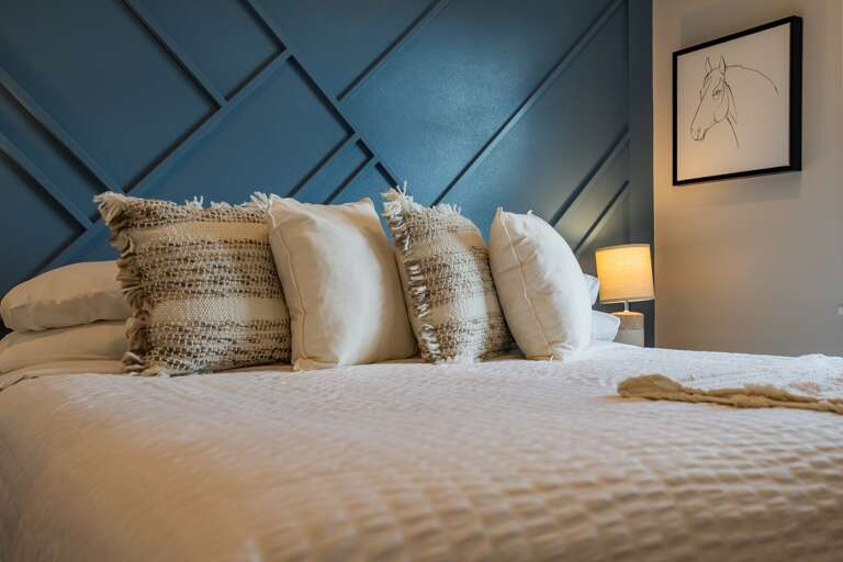 Linen Program and Quality Products Ensure Relaxing Sleep Linen Program and Quality Products Ensure Relaxing Sleep