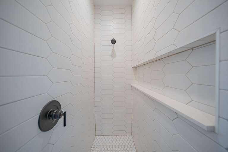 Bedroom 3 - En Suite Bath w/ Walk-in Shower Bedroom 3 - En Suite Bath w/ Walk-in Shower