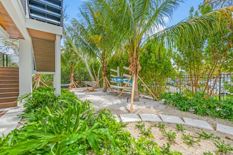 Paddleboard, Kayak, Paddles, and Hammocks included Paddleboard, Kayak, Paddles, and Hammocks included