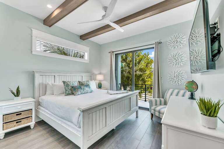 Bedroom 4 – King Bed with Balcony Access