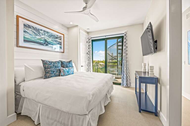 Bedroom 4 - King Bed w/ Balcony Access