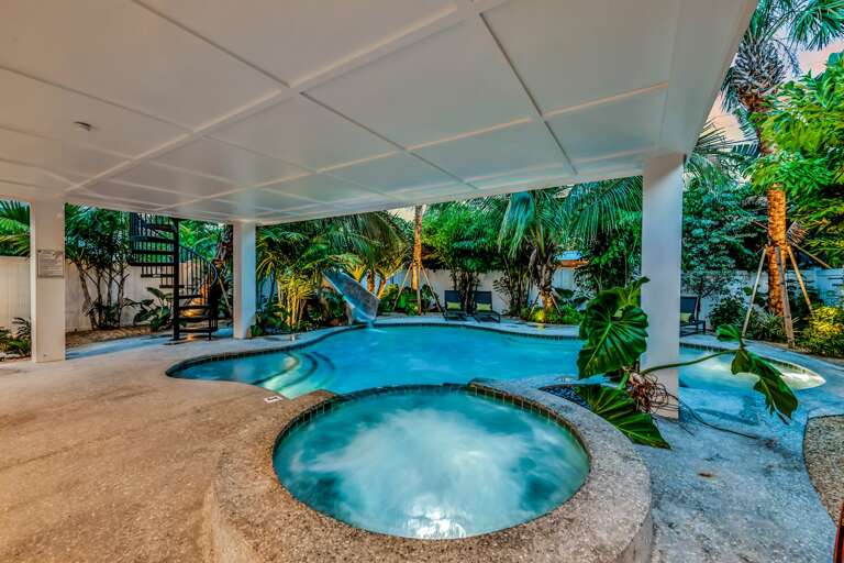 Twlight - Backyard Pool