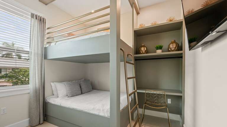 Bedroom 6 - Bunk Room - (Full/Full 2 Sets) w/ Dedicated Work Space