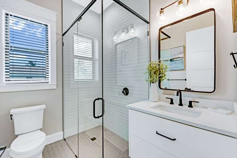 Bathroom 3 - En Suite Bathroom