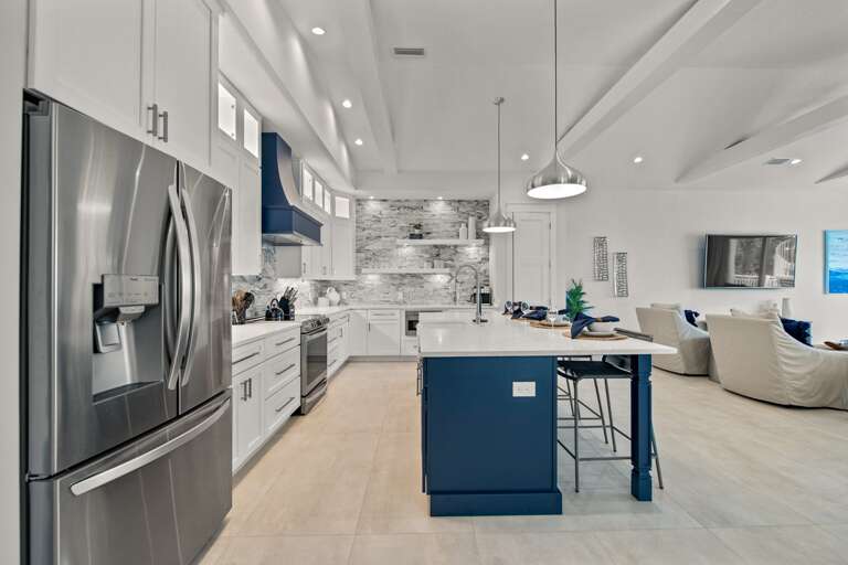 Kitchen - Large Center Island with Bar Seating and Views