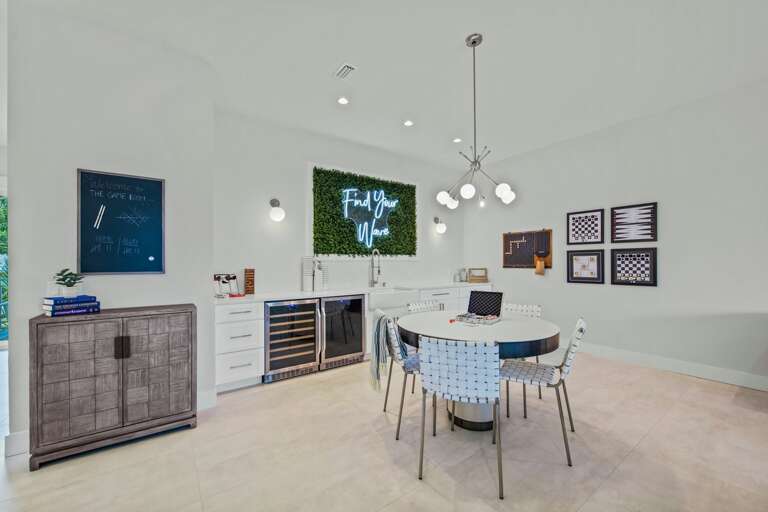 Club Room - Poker, Shuffle Board, w/ Dedicated Work Space