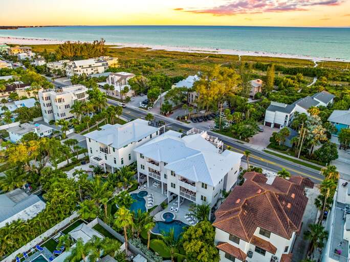 Aerial Drone Footage - Top Gulf - City/Gulf Views