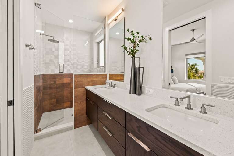 Bedroom 5 - En-Suite Bathroom - Large Walk-in Shower - Dual Vanity Bedroom 5 - En-Suite Bathroom - Large Walk-in Shower - Dual Vanity