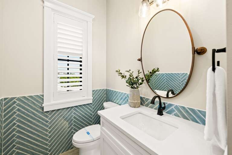 2nd Living Level - Half Bath