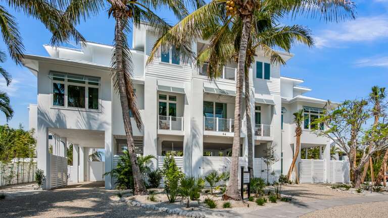 Front Elevation - Sandbar Social - Sleeps 18 - Step to the Beach Front Elevation - Sandbar Social - Sleeps 18 - Step to the Beach