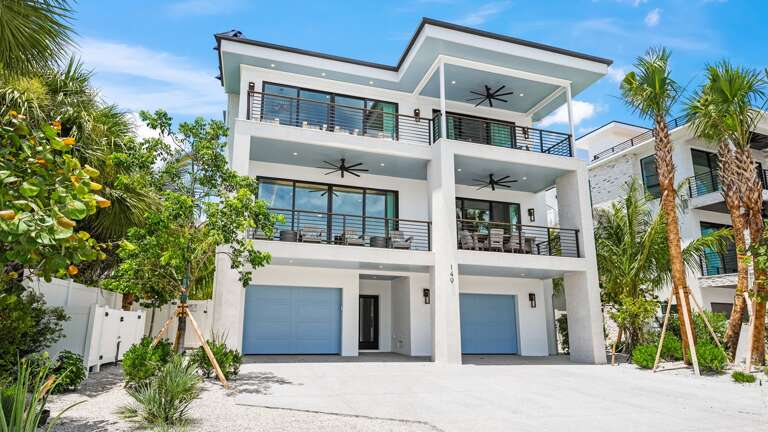 Seascape - 149 Tyler Drive - 5 Bedrooms, 5.5 Bathrooms Seascape - 149 Tyler Drive - 5 Bedrooms, 5.5 Bathrooms