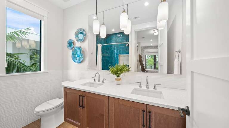 Bedroom 5 - En Suite Bath Bedroom 5 - En Suite Bath