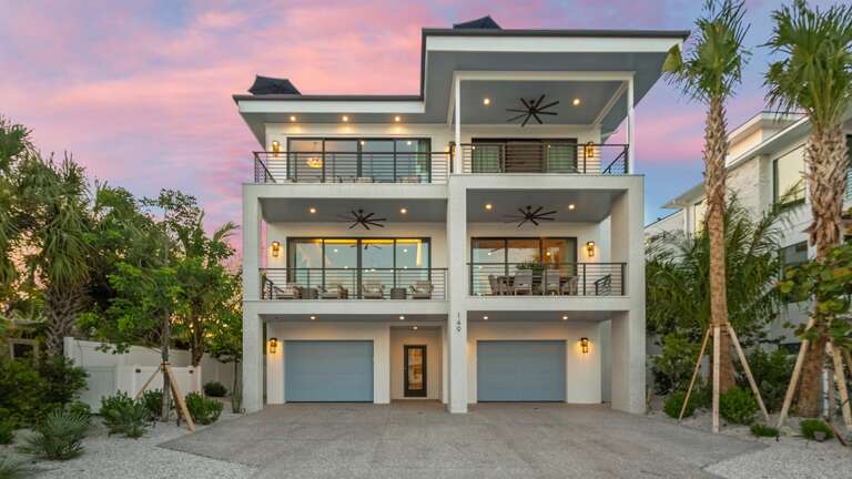 Twilight - Front Elevation - Seascape Twilight - Front Elevation - Seascape