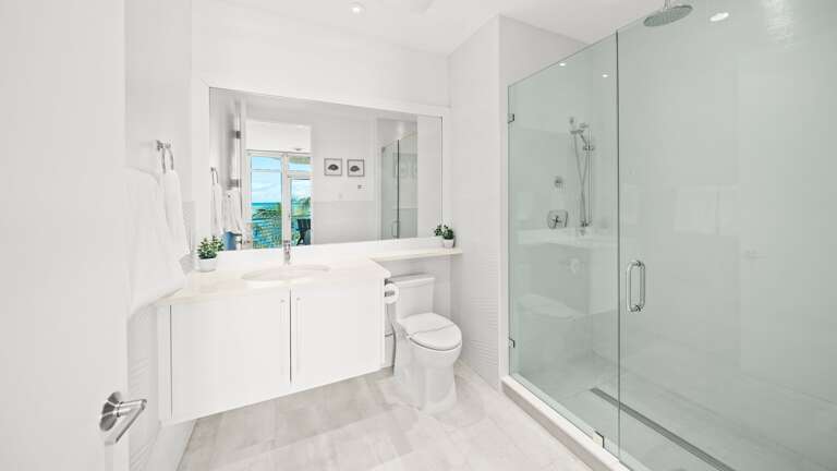 Bedroom 3 - En-Suite Bathroom