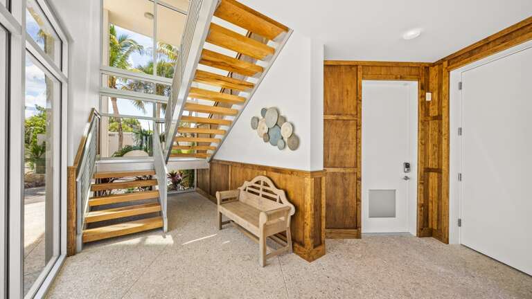 Main Entryway - Elevator/Staircase Access