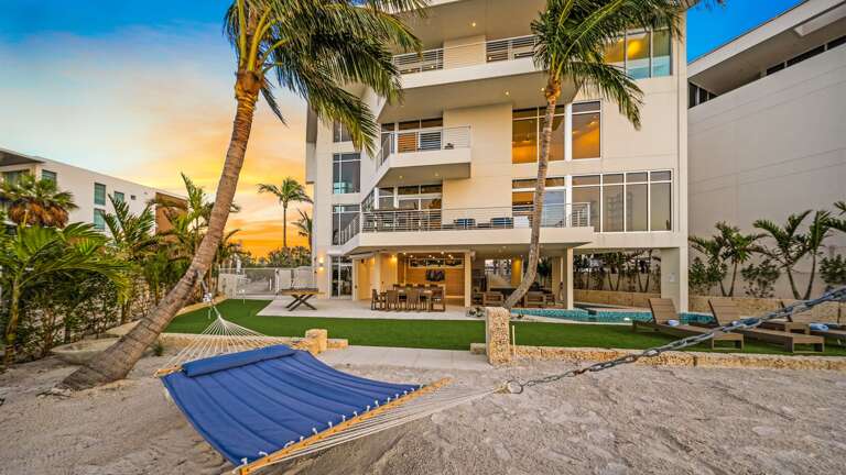 Waterfront Luxury - Endless Horizon - Sleeps 12 - Unmatched Views - Siesta Key