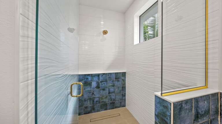 Bedroom 2 - En-Suite Bathroom - Large Walk-in Shower