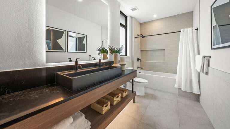 Bathroom 5 - En Suite Bathroom