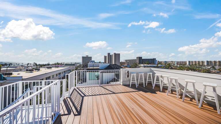 Daytime - Rooftop - High-Top Chairs - Gulf Views
