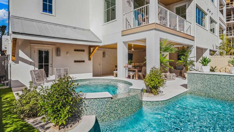 Serving Sunset - Resort Style Pool w/ Spa