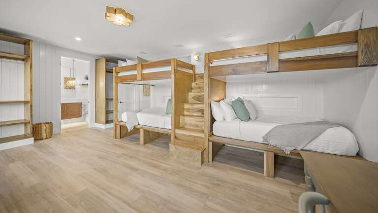 Bedroom 5 - En-Suite Bathroom - (2) Full/Full Bunk Beds - (2) HDTVs - Balcony Access Bedroom 5 - En-Suite Bathroom - (2) Full/Full Bunk Beds - (2) HDTVs - Balcony Access