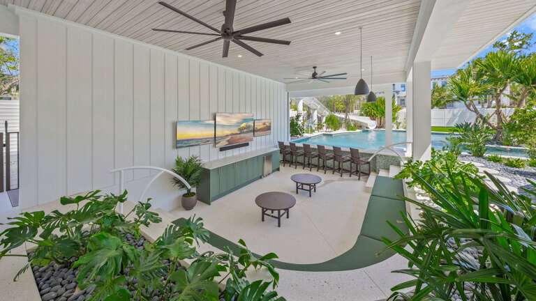 Daytime - Sunken Living Room - 3 Large HDTV's - Bartop Seating w/ Curtain