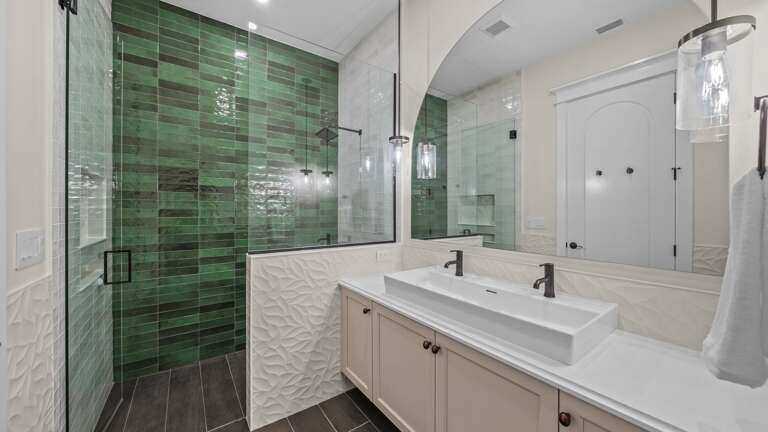 Bathroom 2 - En Suite w/ Walk-in Shower