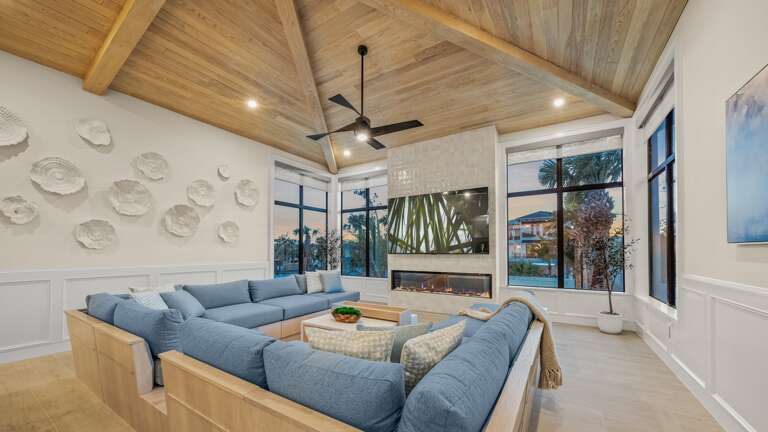 Great Room - Open Floor Plan - Fully Stocked Kitchen, Dining for 16 and Bar seating for 6 - Balcony Access