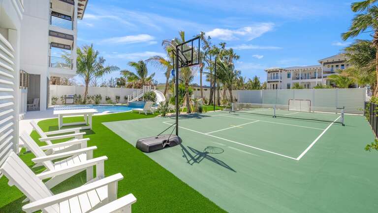 Resort Style Pool w/ Wterslide and Oversized Spa - Mini Golf, Pickelball, Hockey, Basketball and Ping Pong