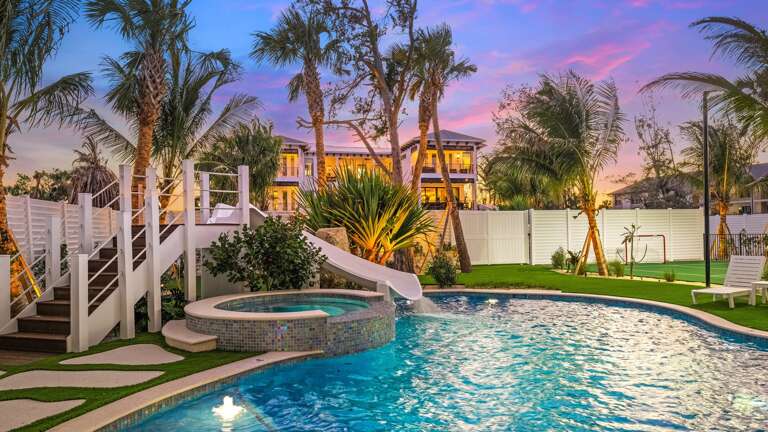 Twilight - Resort Style Pool w/ Waterslide and Oversized Spa - Mini Golf, Pickleball, Hockey, Basketball and Ping Pong