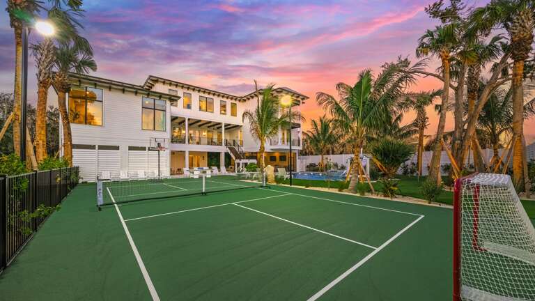 Twilight - Resort Style Pool w/ Wterslide and Oversized Spa - Mini Golf, Pickelball, Hockey, Basketball and Ping Pong