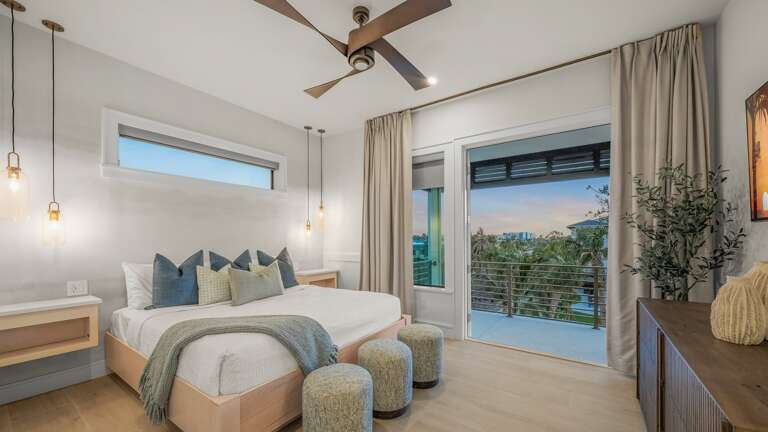 Master Bedroom 2 - King Sized Bed w/ En-Suite Bathroom and Balcony Access