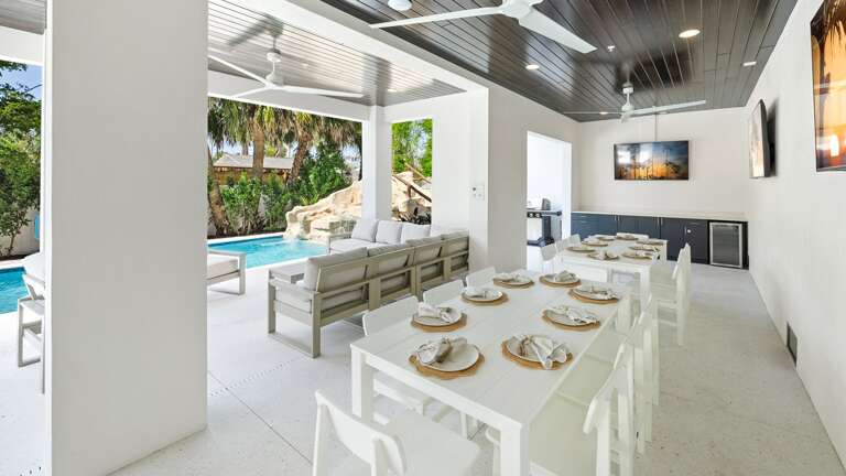 Daytime - Covered Pool Area - Lounge Area - Outdoor Dining - 3 HDTVs