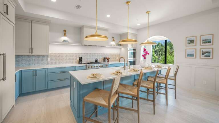 Kitchen - Oversized Refrigerator - (2) Dishwashers, Double Ovens, & Large Gas Stove - Bar Seating for 6