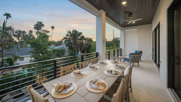 Twilight - 1st Living Level - Great Room Balcony - Outdoor Dining