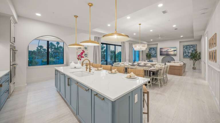 Twilight - Kitchen - Oversized Refrigerator - (2) Dishwashers, Double Ovens, & Large Gas Stove