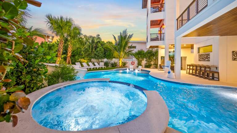 Resort Style Pool/Spa - 2nd Story Waterslide