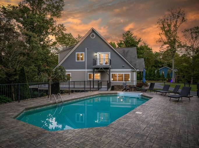 [Pool Area] Come day or night, get to enjoy the house's private pool!