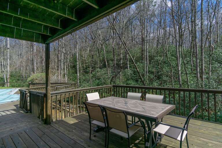 Everyone loves dining outdoors, especially in the peace and quiet of this property. You'll forget just how close you are to downtown Asheville!