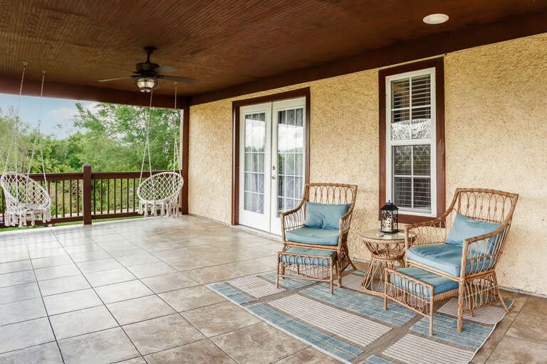 Imagine yourself reading your favorite book in these hanging macrame seats while looking out to the Blue Ridge Mountains. Imagine yourself reading your favorite book in these hanging macrame seats while looking out to the Blue Ridge Mountains.