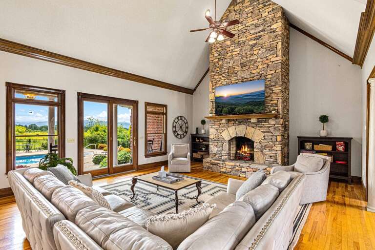 The home's cozy main living room gives you convenient access to the fresh Blue Ridge Mountain air.