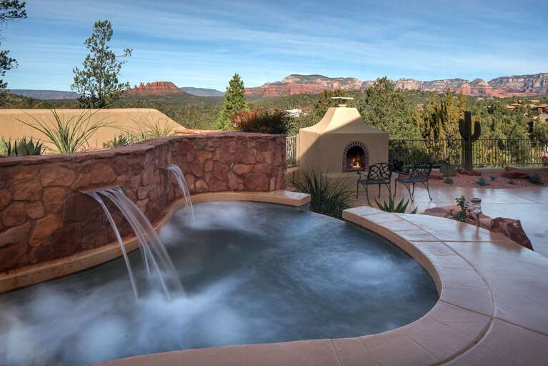 Relaxing Spa with Iconic Sedona Red Rock Vistas