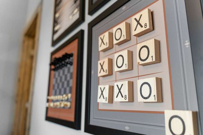 Tic-tac-toe Game Art On Wall