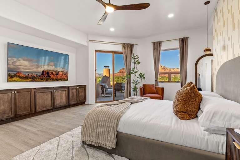 [Home 1]