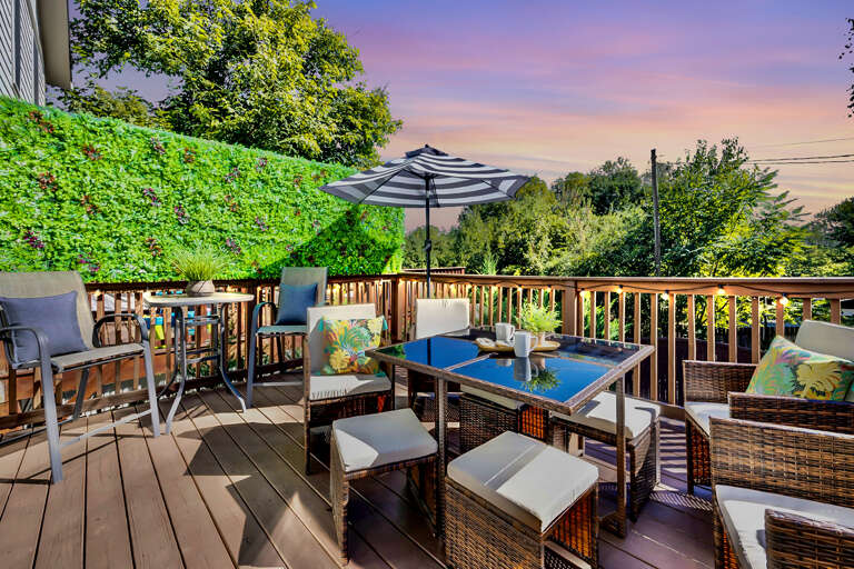 Experience our quiet Nashville neighborhood on your private patio!