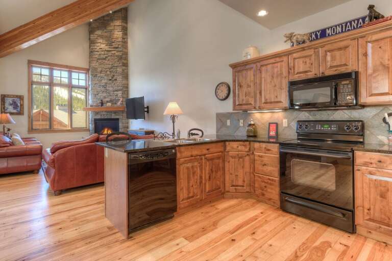 Make brunch for friends | Main Level Make brunch for friends | Main Level