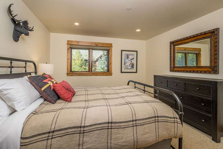 Plenty of Storage | Queen-Sized Bed | Upper Level Plenty of Storage | Queen-Sized Bed | Upper Level