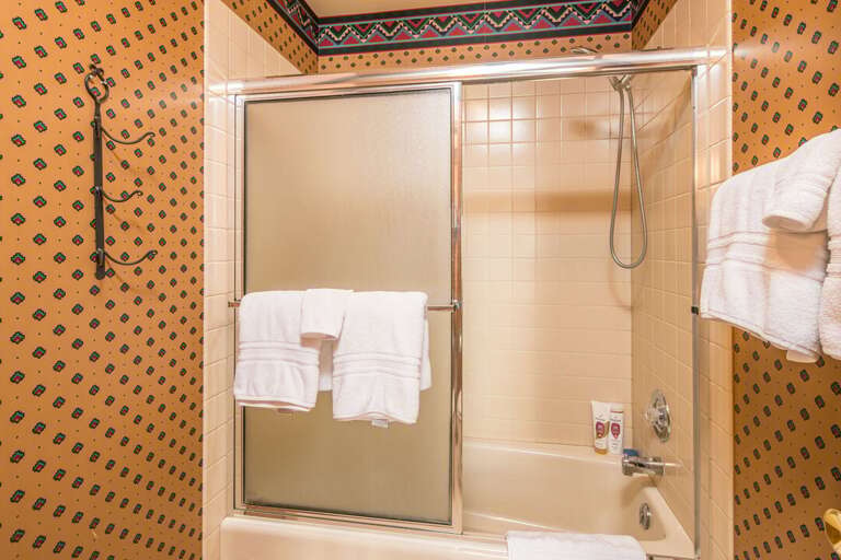 En-suite Bathroom | Main Level